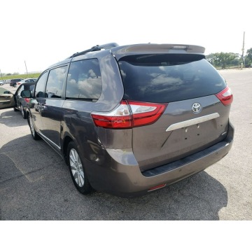 Toyota Sienna  Minivan/Van 2015,  3.5 benzyna, automat - Na sprzedaż za 63 960 zł - Katowice - zdjęcie 5