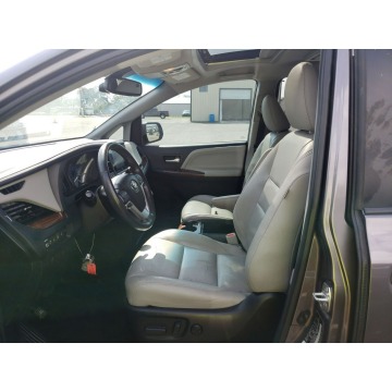 Toyota Sienna  Minivan/Van 2015,  3.5 benzyna, automat - Na sprzedaż za 63 960 zł - Katowice - zdjęcie 6