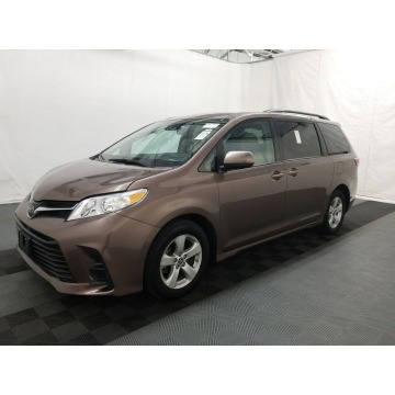 Toyota Sienna 2019,  3.5 benzyna, automat - Na sprzedaż za 127 920 zł - Katowice - zdjęcie 1