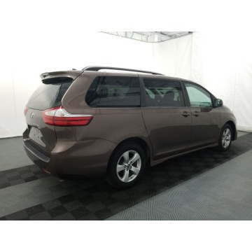 Toyota Sienna 2019,  3.5 benzyna, automat - Na sprzedaż za 127 920 zł - Katowice - zdjęcie 4