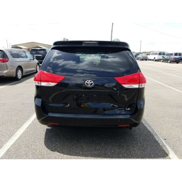 Toyota Sienna  Minivan/Van 2014,  3.5 benzyna, automat - Na sprzedaż za 52 029 zł - Katowice - zdjęcie 5