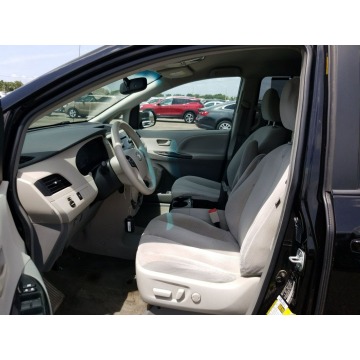Toyota Sienna  Minivan/Van 2014,  3.5 benzyna, automat - Na sprzedaż za 52 029 zł - Katowice - zdjęcie 7