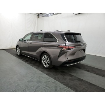 Toyota Sienna 2021,  2.5 benzyna, automat - Na sprzedaż za 157 686 zł - Katowice - zdjęcie 6