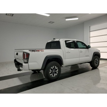 Toyota Tacoma 2021,  3.5 benzyna, automat - Na sprzedaż za 186 960 zł - Katowice - zdjęcie 4