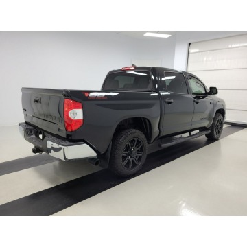 Toyota Tundra 2020,  5.7 benzyna, automat - Na sprzedaż za 206 640 zł - Katowice - zdjęcie 4