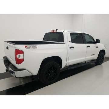 Toyota Tundra 2021,  5.7 benzyna, automat - Na sprzedaż za 186 960 zł - Katowice - zdjęcie 4