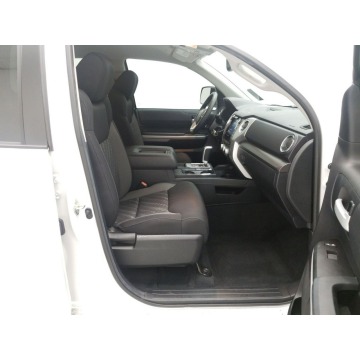 Toyota Tundra 2021,  5.7 benzyna, automat - Na sprzedaż za 186 960 zł - Katowice - zdjęcie 8