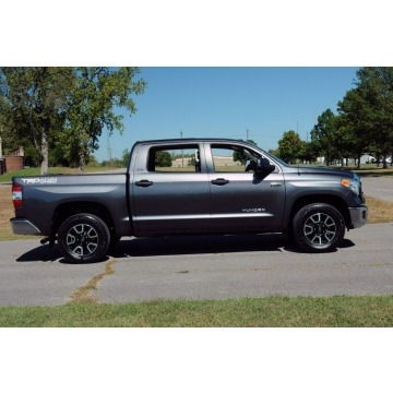 Toyota Tundra 2016,  5.7 benzyna, automat - Na sprzedaż za 139 700 zł - Katowice - zdjęcie 5