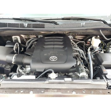 Toyota Tundra 2020,  5.7 benzyna, automat - Na sprzedaż za 223 860 zł - Katowice - zdjęcie 10