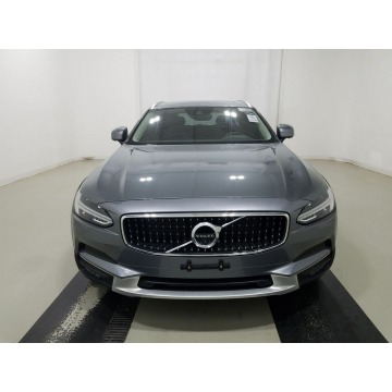 Volvo V90 2018,  2.0 benzyna, automat - Na sprzedaż za 121 032 zł - Katowice - zdjęcie 2