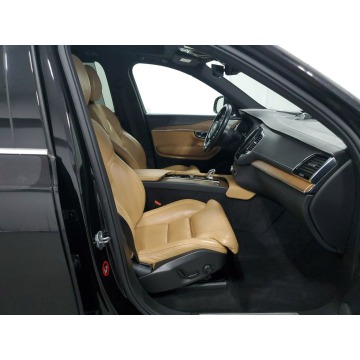 Volvo   SUV 2017,  2.0 hybryda, automat - Na sprzedaż za 170 847 zł - Katowice - zdjęcie 8