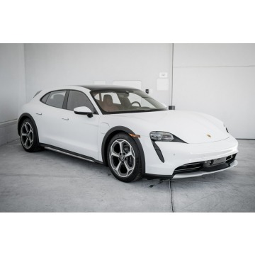 Porsche Taycan  Sedan/Limuzyna 2022 elektryczny, automat - Na sprzedaż za 316 109 zł - Katowice - zdjęcie 3