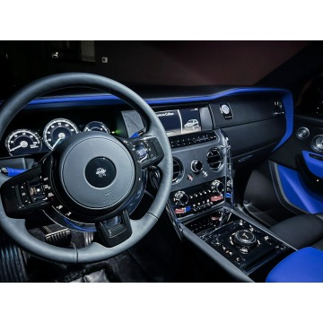 Rolls-Royce   SUV 2022,  6.8 benzyna, automat - Na sprzedaż za 1 926 000 zł - Katowice - zdjęcie 3