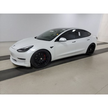 Tesla Model 3 - 2021 Performance 480KM