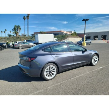 Tesla Model 3  Hatchback 2022 elektryczny, automat - Na sprzedaż za 193 500 zł - Katowice - zdjęcie 6
