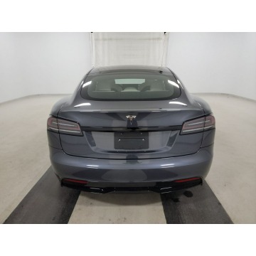 Tesla Model S  Hatchback 2022 elektryczny, automat - Na sprzedaż za 418 500 zł - Katowice - zdjęcie 5