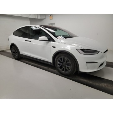 Tesla Model X  SUV 2023 elektryczny, automat - Na sprzedaż za 495 000 zł - Katowice - zdjęcie 3