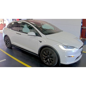 Tesla Model X  SUV 2022 elektryczny, automat - Na sprzedaż za 562 500 zł - Katowice - zdjęcie 3