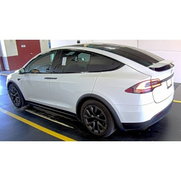 Tesla Model X  SUV 2022 elektryczny, automat - Na sprzedaż za 562 500 zł - Katowice - zdjęcie 6