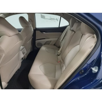 Toyota Camry  Sedan/Limuzyna 2023,  2.5 benzyna, automat - Na sprzedaż za 136 350 zł - Katowice - zdjęcie 9