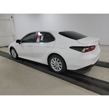 Toyota Camry  Sedan/Limuzyna 2023,  2.5 benzyna, automat - Na sprzedaż za 138 150 zł - Katowice - zdjęcie 6