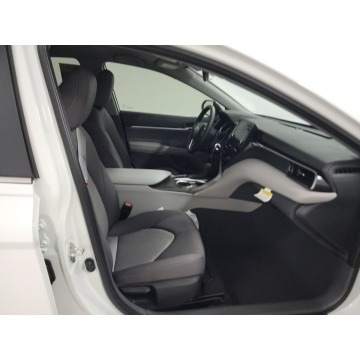 Toyota Camry  Sedan/Limuzyna 2023,  2.5 benzyna, automat - Na sprzedaż za 138 150 zł - Katowice - zdjęcie 8
