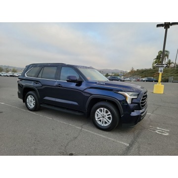 Toyota Sequoia  SUV 2023,  3.4 benzyna, automat - Na sprzedaż za 432 000 zł - Katowice - zdjęcie 3
