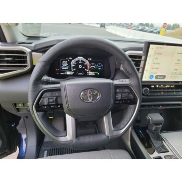 Toyota Sequoia  SUV 2023,  3.4 benzyna, automat - Na sprzedaż za 432 000 zł - Katowice - zdjęcie 8