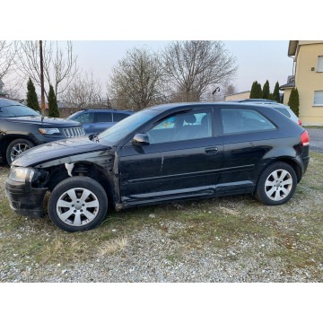Audi A3  Hatchback 2004,  1.6 benzyna - Na sprzedaż za 4 290,00 zł - Nysa - zdjęcie 3