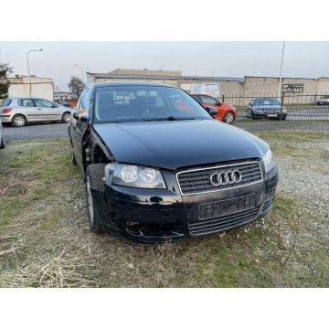 Audi A3  Hatchback 2004,  1.6 benzyna - Na sprzedaż za 4 290,00 zł - Nysa - zdjęcie 4