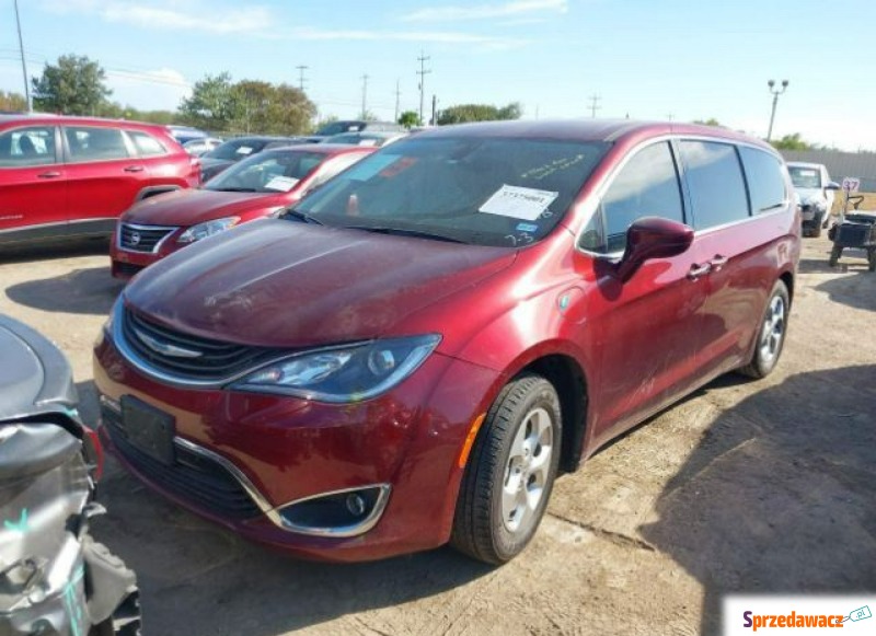 Chrysler Pacifica - Touring Plus Plug-In Hybrid - Samochody osobowe - Katowice