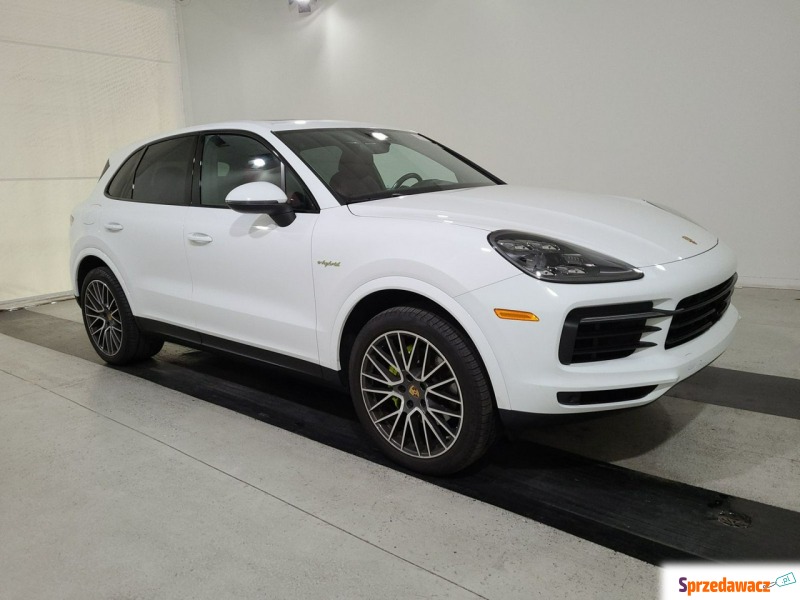 Porsche Cayenne  SUV 2019,  3.0 hybryda - Na sprzedaż za 318 570 zł - Katowice