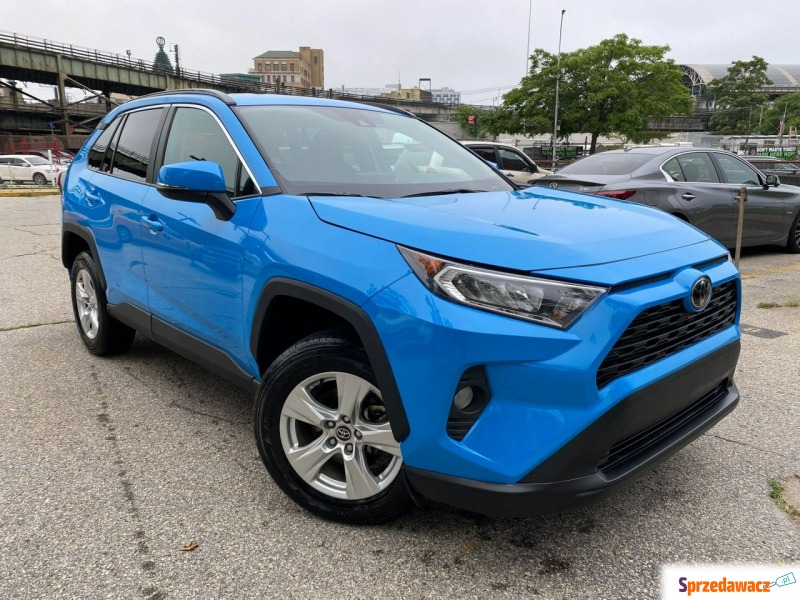 Toyota RAV-4 - XLE 2021 - Samochody osobowe - Katowice