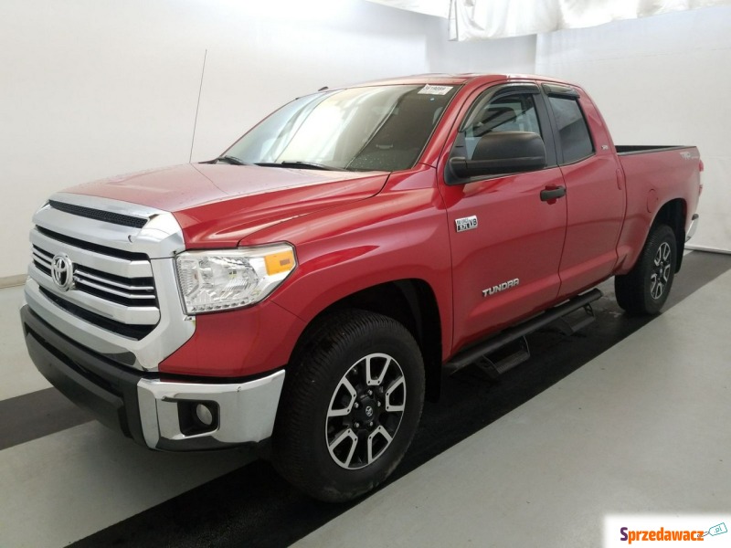 Toyota Tundra 2017,  5.7 benzyna - Na sprzedaż za 138 990 zł - Katowice