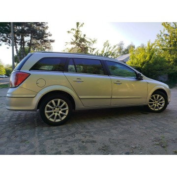 Opel Astra 2005,  1.8 benzyna - Na sprzedaż za 5 500,00 zł - Toruń - zdjęcie 3