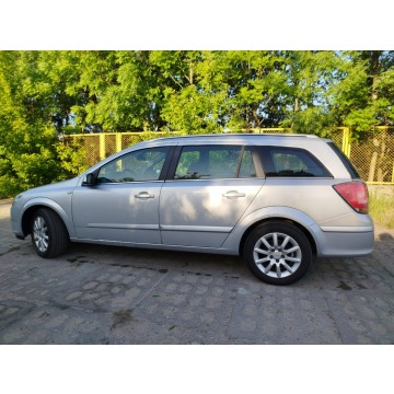 Opel Astra 2005,  1.8 benzyna - Na sprzedaż za 5 500,00 zł - Toruń - zdjęcie 4