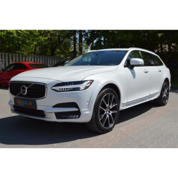 Volvo V90 2017 prod. CROSS COUNTRY / INSCRIPTION / T6 / AWD / PANORAMA / BOWERS & WILKINS