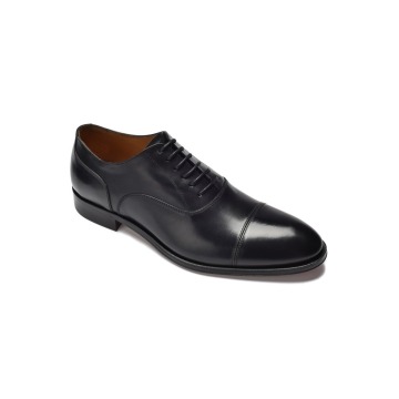 Eleganckie czarne skórzane buty męskie typu Oxford 44
