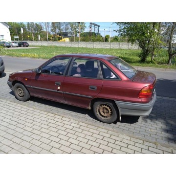 Opel Astra 1,4 kat