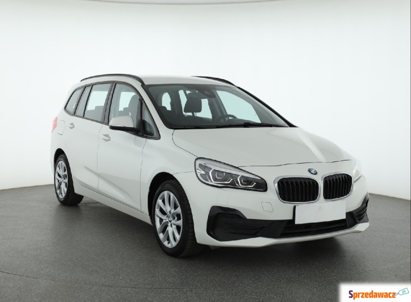 BMW Seria 2  SUV 2020,  2.0 diesel - Na sprzedaż za 60 974 zł - Piaseczno