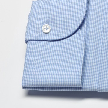 Elegancka koszula męska taliowana (SLIM FIT) w błękitną krateczkę 42