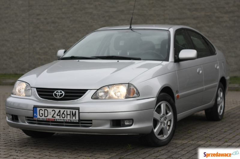 Toyota Avensis  Liftback 2003,  2.0 diesel - Na sprzedaż za 11 000 zł - Gdańsk