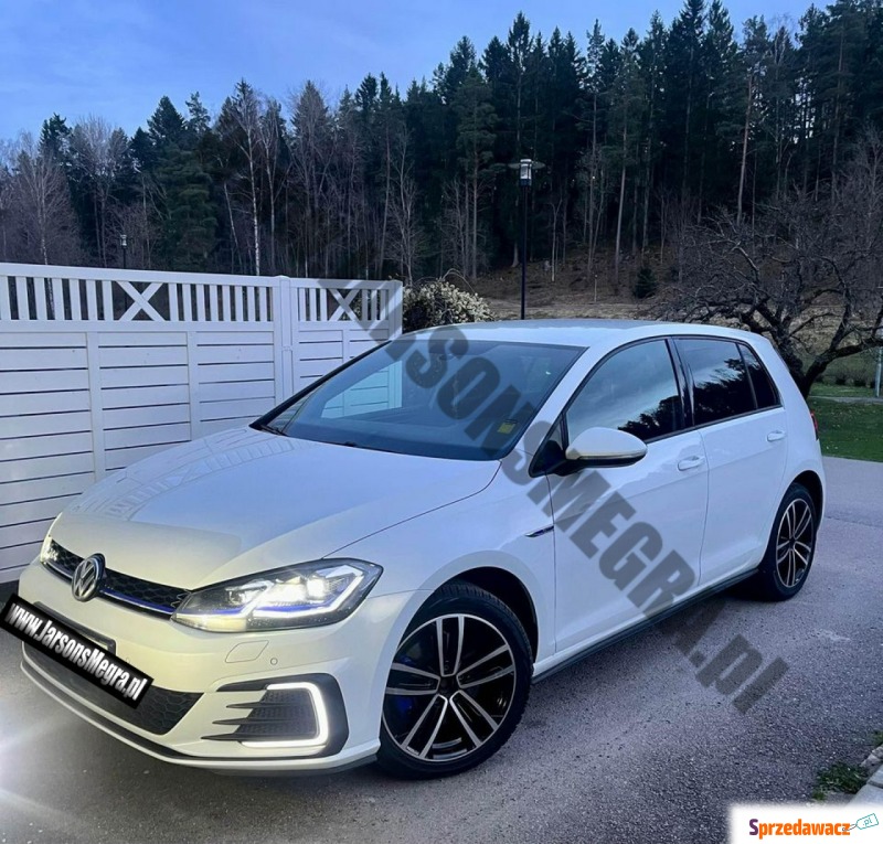 Volkswagen Golf  Hatchback 2017,  1.4 benzyna - Na sprzedaż za 86 000 zł - Kiczyce