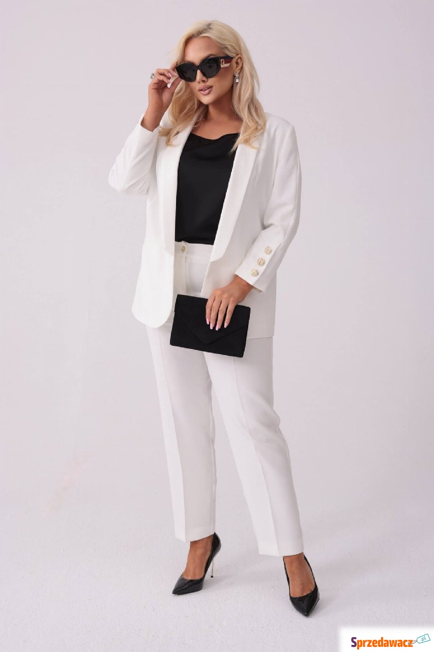 Elegancki garnitur Liliana w k...