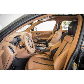 Aston Martin DBX  SUV 2023,  4.0 hybryda, automat - Na sprzedaż za 1 072 765 zł - Katowice - zdjęcie 10