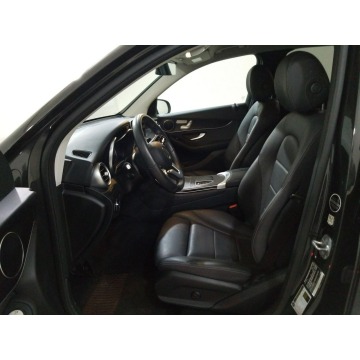 Mercedes - Benz GLC-klasa  SUV 2021,  2.0 benzyna, automat - Na sprzedaż za 170 970 zł - Katowice - zdjęcie 9