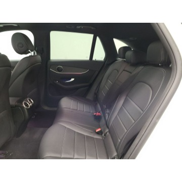 Mercedes - Benz GLC-klasa  SUV 2020,  2.0 hybryda, automat - Na sprzedaż za 148 830 zł - Katowice - zdjęcie 9