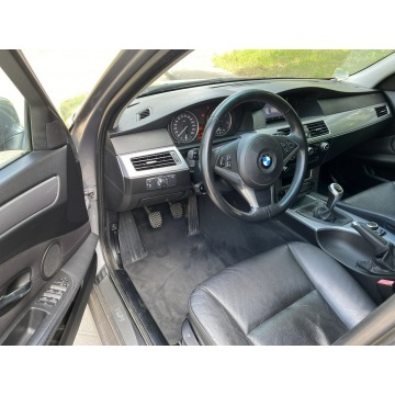 BMW Seria 5  Kombi 2010,  2.0 diesel - Na sprzedaż za 26 999 zł - Gostyń - zdjęcie 9