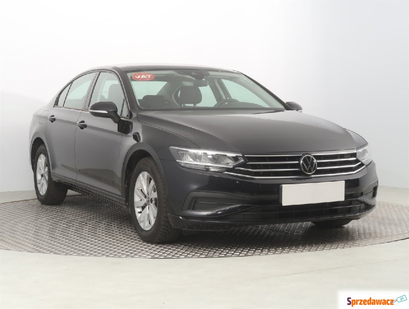 Volkswagen Passat  Liftback 2020,  1.5 benzyna - Na sprzedaż za 71 543 zł - Bielany Wrocławskie