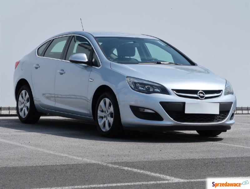 Opel Astra  Liftback 2016,  1.4 benzyna+LPG - Na sprzedaż za 42 999 zł - Lublin